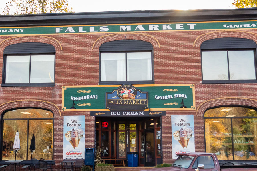 Falls Market Inn photo